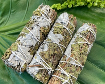 OREGANO & WHITE SAGE Smudge Stick | Spicy Sage Bundle for Smudging, Ceremony, Ritual, Meditation Altar, Wicca | Herbal Smudge by Mayan Rose