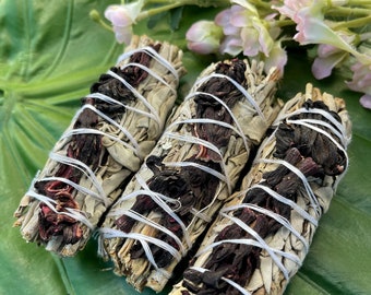 HIBISCUS & WHITE SAGE Smudge Stick | Sage Bundle with Flowers | Ceremony, Ritual, Meditation Altar, Wicca | Floral Smudge by Mayan Rose