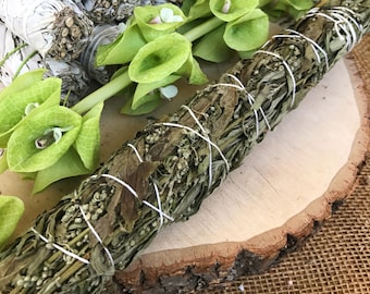 JUMBO BLACK SAGE Smudge Stick aka Mugwort | Large Sage Bundle | Meditation Altar, Home Energy Cleansing, Wicca Smudge Kit, Mayan Rose