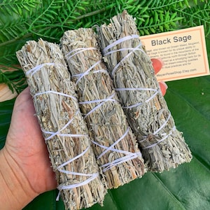 BLACK SAGE Smudge Stick aka Mugwort | Sage Bundle for Ceremony, Meditation, Altar, Home Cleansing, Wicca Smudge Kit | Mayan Rose