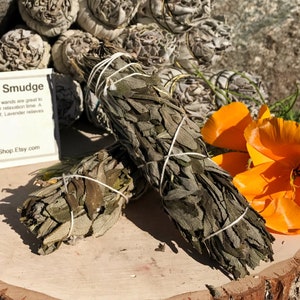 LAVENDER SMUDGE Stick | Sage Bundle for Ceremony, Meditation, Altar, Home Cleansing, Relaxation, Wicca Smudge Kit | Mayan Rose