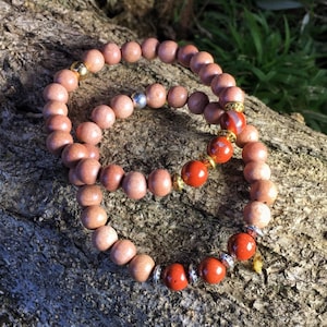 Rosenholz & Roter Jaspis Armband | Für Erdung, Schutz | Wurzel 1.Chakra Armband | Rote Kristall Holz Armband