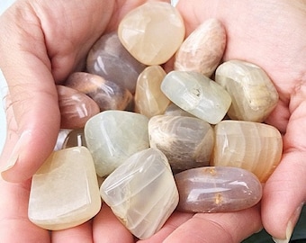 MOONSTONE Crystals (Grade A Natural) Tumbled Polished Stones Gemstone Rocks for Healing, Yoga, Meditation, Reiki Crafts Jewelry Supplies