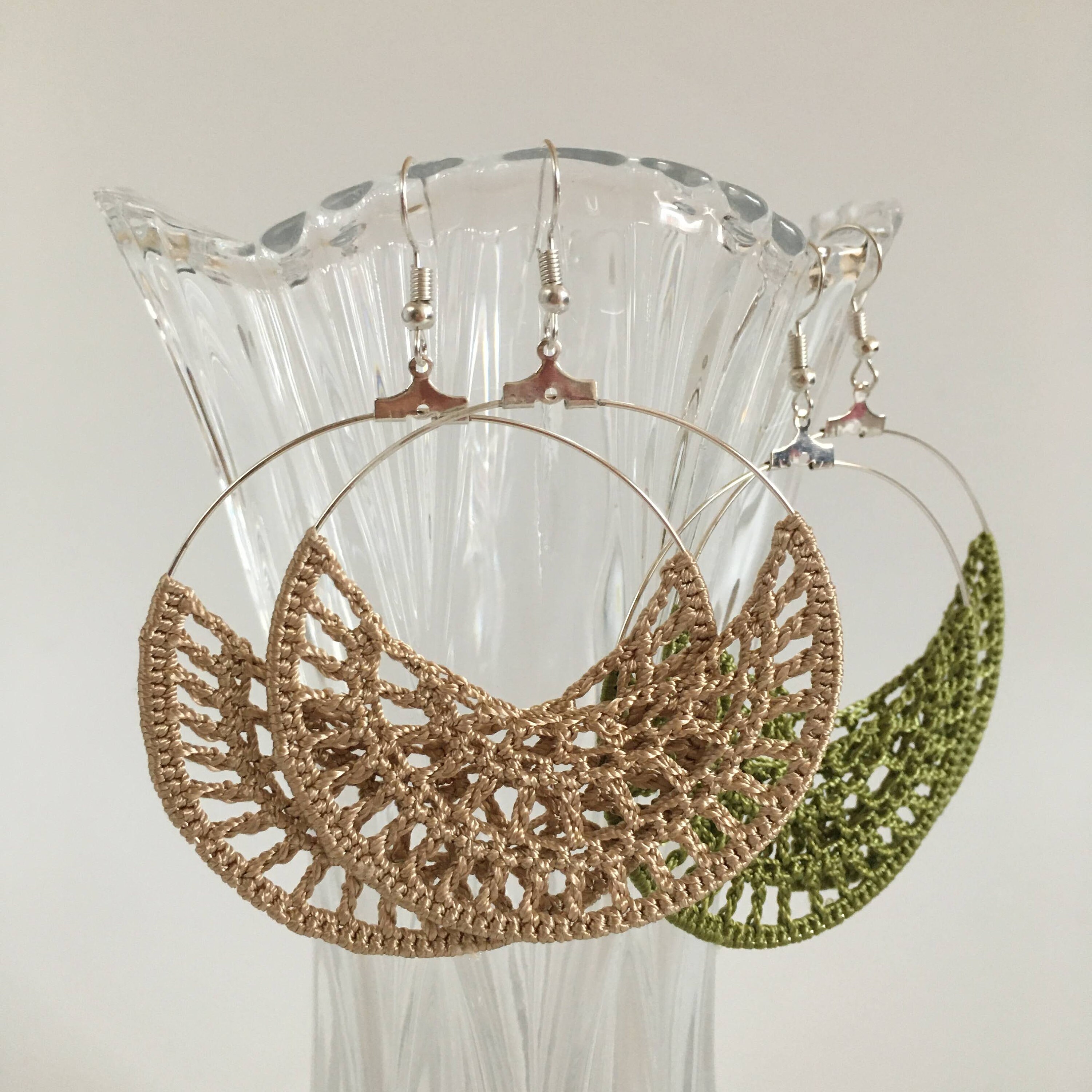 Bundle of 4 Crochet Hoop Earrings PDF Tutorials, Instant Download Crochet Pattern, Jewelry Making Photo Ebook, DIY Earrings Crochet Tutorial - Thumbnail 6