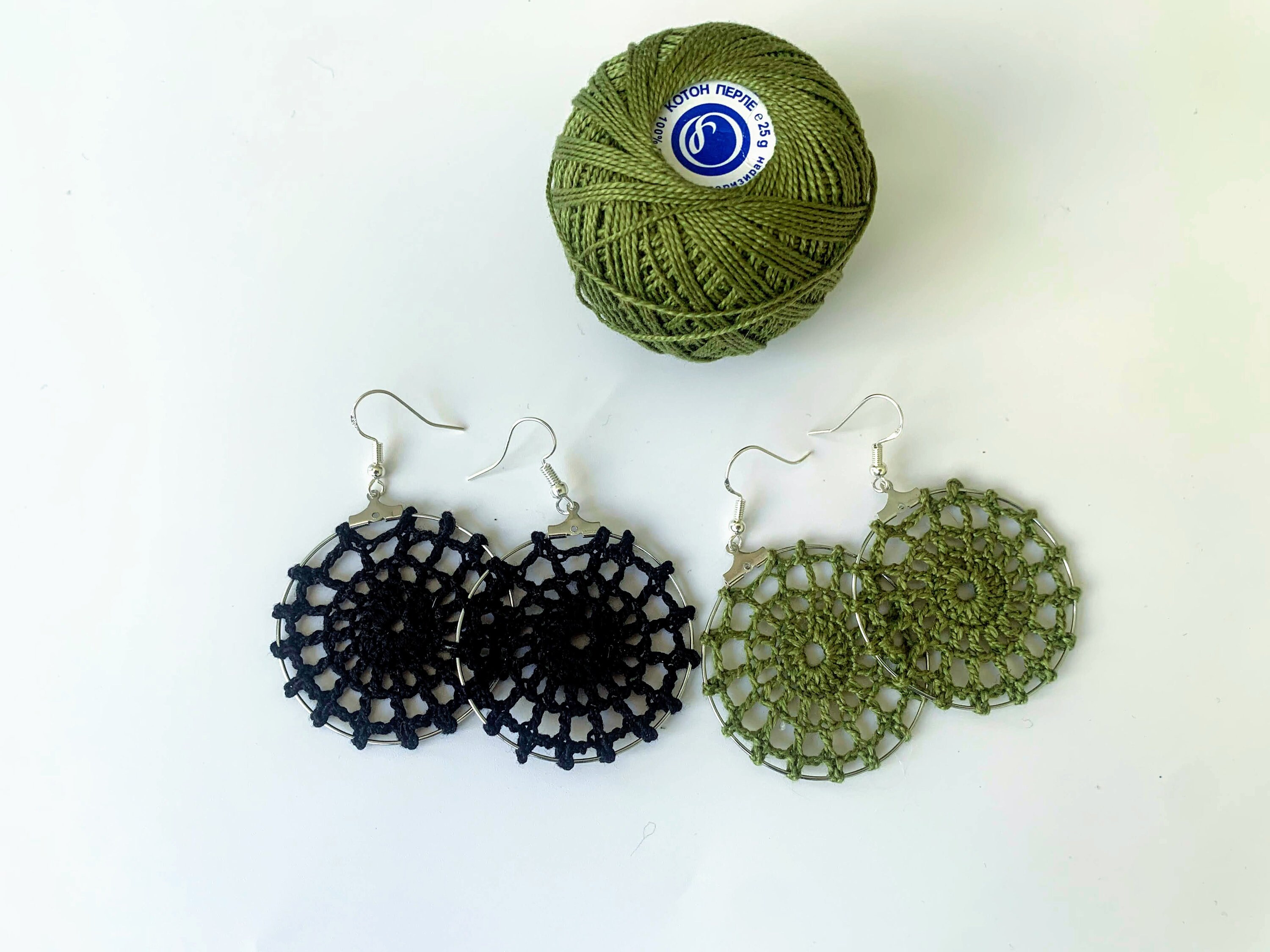 Crochet Pattern for Geometric Hoop Earrings, Halloween Spider Web Earrings Jewelry Making Pattern, Digital PDF Tutorial for 4 cm Hoops - Thumbnail 5