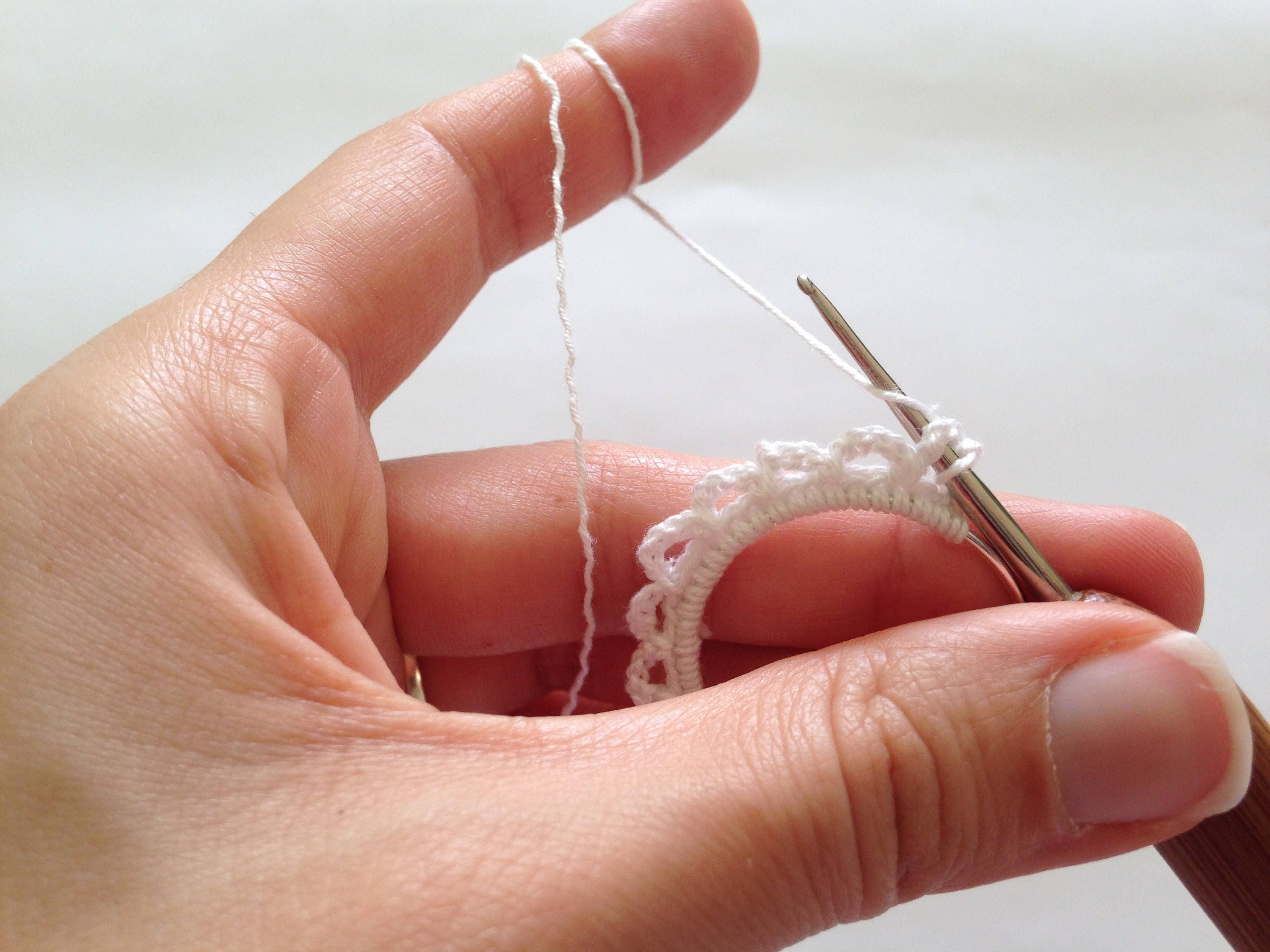 Summer Earrings Crochet Pattern, Crochet Earrings PDF, DIY Crochet Jewelry Tutorial Instant Download File, Jewellery Making Photo Ebook - Thumbnail 6