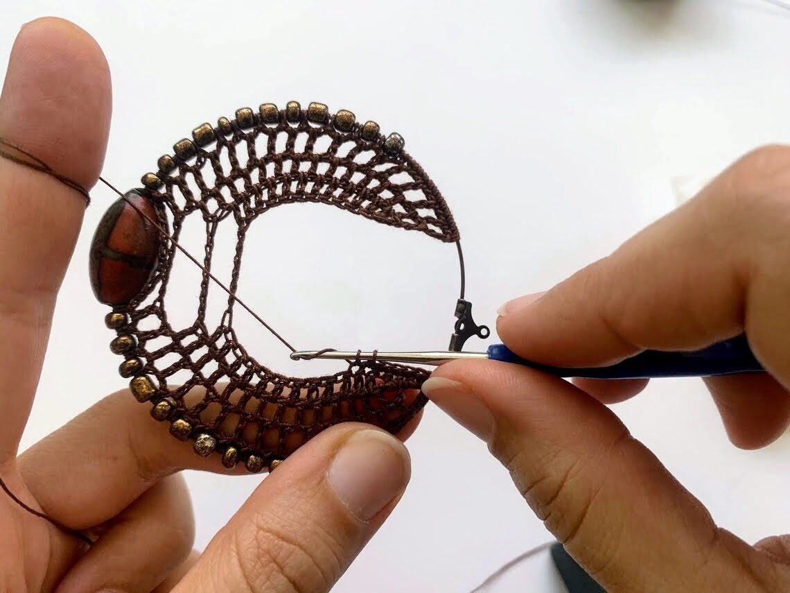 2 Crochet Patterns for 6 cm Beaded Hoop Earrings, Crochet Jewelry Making Pattern, DIY PDF Crochet Pattern, Digital Download Crochet Tutorial - Thumbnail 5