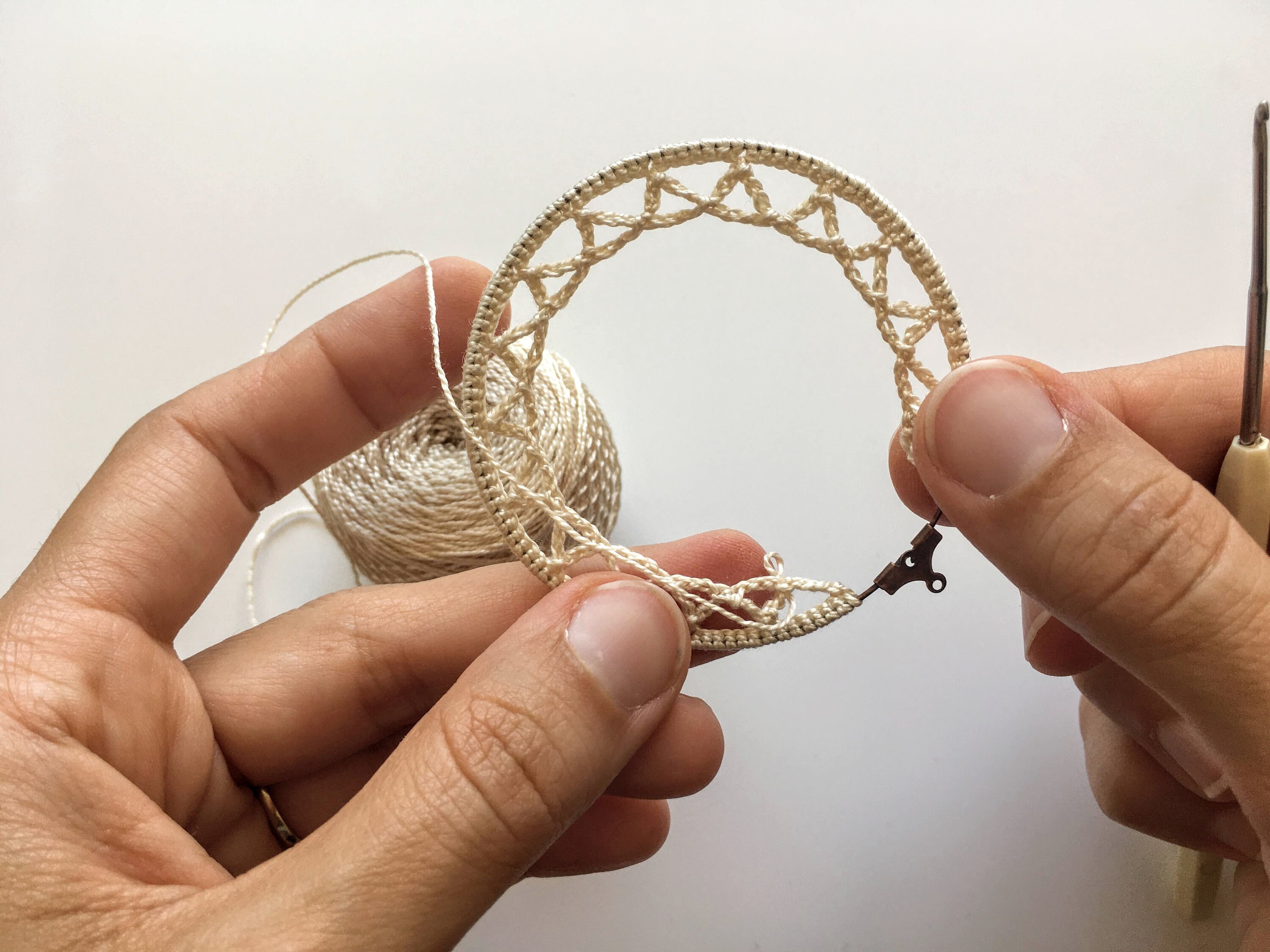 Crochet Pattern Geometric Hoop Earrings PDF Tutorial,  Instant Download DIY Crochet Earrings , Jewelry Making Tutorial, Crochet Photo Ebook - Thumbnail 7