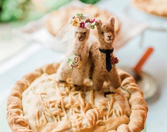 Alpaca LLama Unique Wedding Cake Topper with Real Fiber - Boho Rustic Farmhouse Wedding - Pie Topper - Customized Wedding Favor Gift