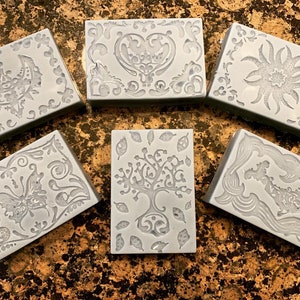 Natural Conditioner Bar~ Moisturizing bar~ shiny and smoother hair~Sage~lemon~ginger essential oil~natural indigo~ gift idea~ plant base oil