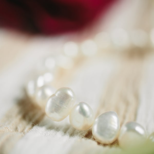 Snow bracelet | White pearl bracelet | Freshwater pearls | Birthday gift for her | Birthday gift for her | Cold weather accessories