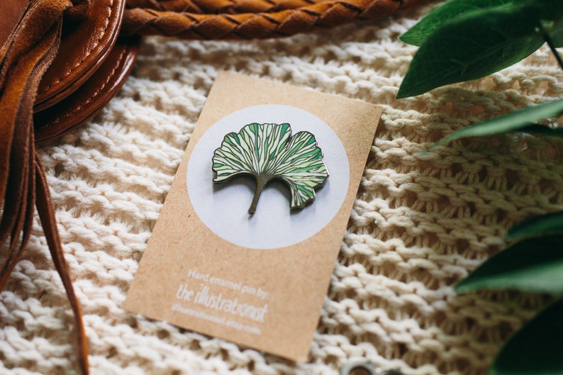 Ginkgo Biloba enamel pin leaf brooch, plant pin, Cold weather accessories, botanical jewelry, Best selling item handmade Green Ginkgo