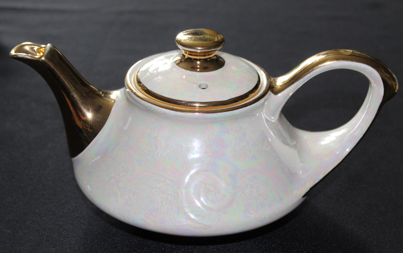 Pearl China Company Teapot Iridescent 22kt Gold Hand Decorated Etsy