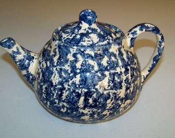 Buttermilk Acres Stoneware U.S A. Spongeware Design Tea Pot