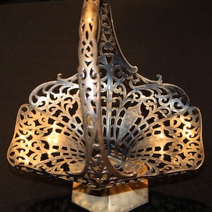 Antique Forbes Silverplate Filigree Basket #335