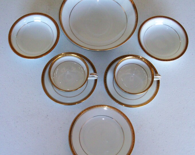 Noritake RICHMOND Gold Smooth China Set 37 Pcs. Plates Bowls Cups
