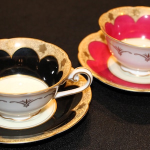 Wako Occupied Japan Pair Of Cup & Saucer Sets
