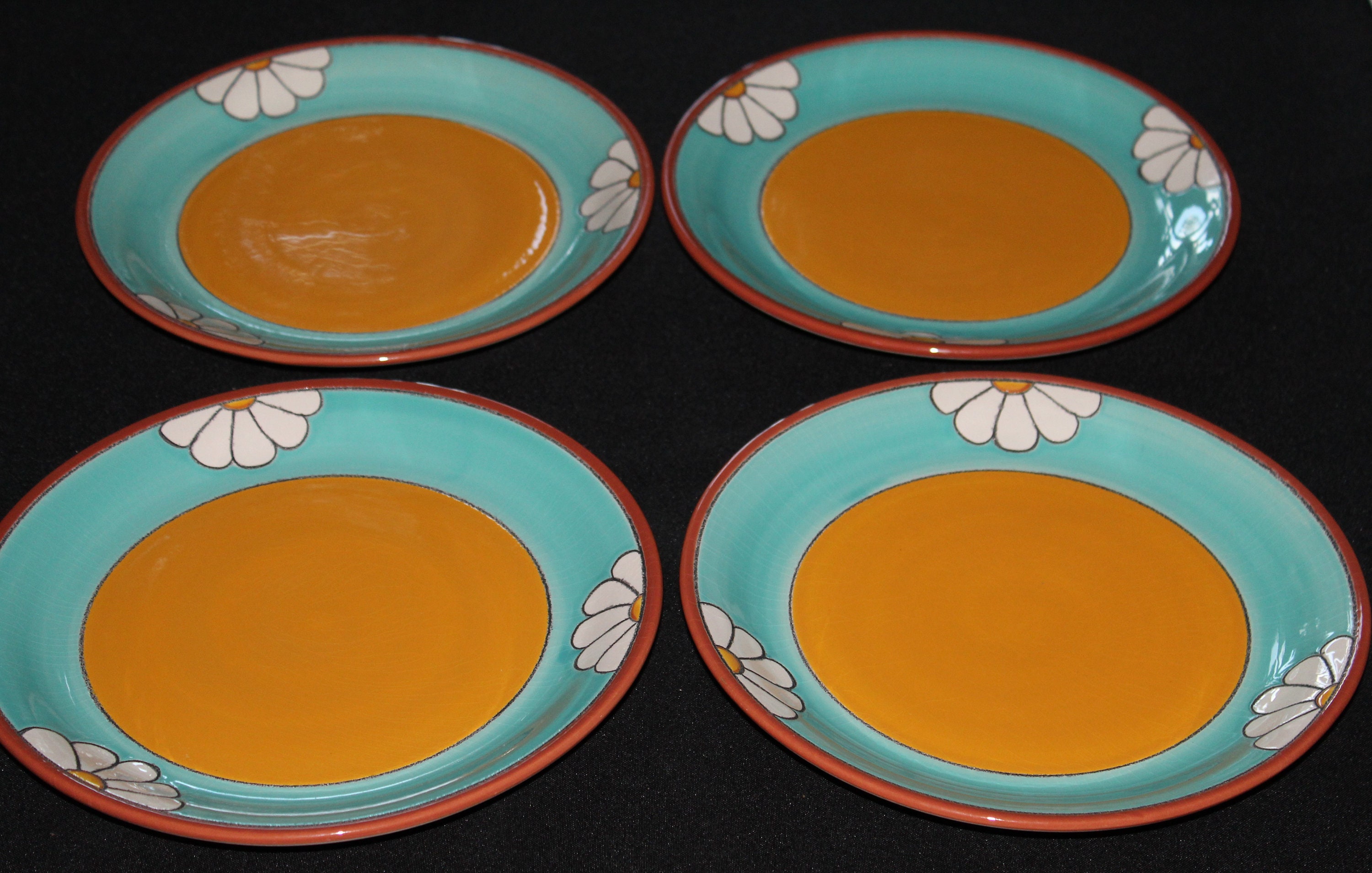 Artesa Eduardo Vega Pintado a Mano Ecuador Conjunto de Cuatro