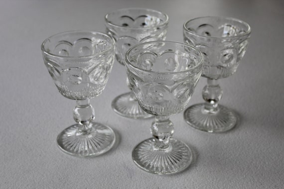 Bartlett Collins Manhattan Set of 4 Wine Glasses 