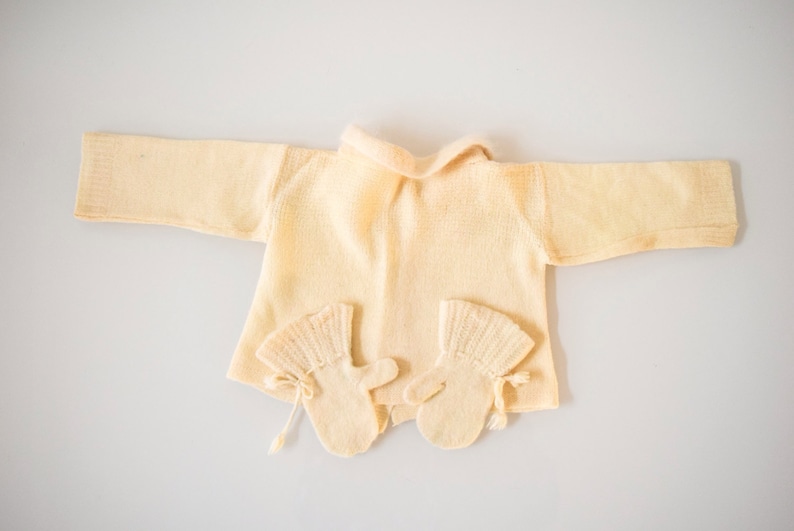 newborn sweater and mittens vintage baby sweater set baby sweater beautiful hand knit vintage baby sweater and mitten set baby mittens