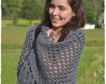 AVA + crochet shawl in a great pattern, stole, shoulder shawl, any color possible, triangular shawl with fringes