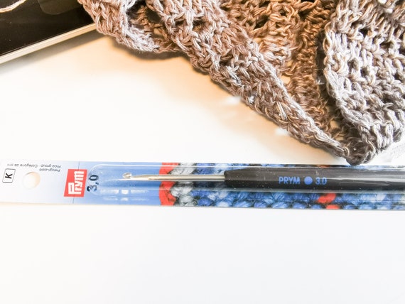 Crochet hook by Prym, from 2.0 mm - 6.0 mm with soft handle and metal tip,  wool crochet hook, crochet hook, all sizes to choose from