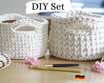 DIY set for crochet basket, with yarn + wooden base + crochet hook + instructions, in desired color, decorative basket, crochet basket, utensil, crochet Easter basket