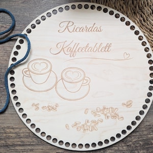 KLEINE KAFFEEPAUSE Holzboden für Häkelkörbchen mit extra großen Löchern, rund 10 und  14mm Lochgröße, personalisierbar, verschiedene Größen