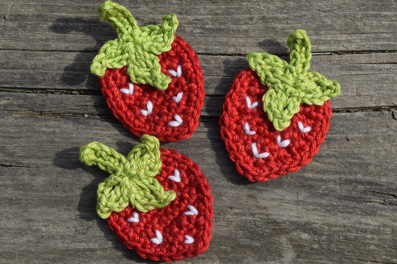 CROCHET INSTRUCTIONS STRAWBERRY appliqué, crochet appliqué, scatter decoration, decoration for autumn, instructions in German image 1