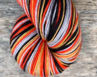 Black Cat Self-Striping Yarn