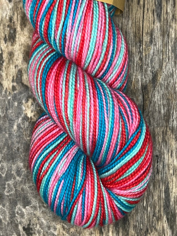 Knit Happy with Self-Striping Yarn - Let's get colorful! - fibre space