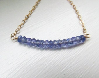Collar de tanzanita con barra de piedra natal de diciembre, cadena de oro y plata de ley delicada