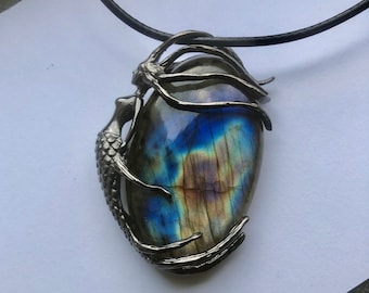 Mermaid necklace labradorite black blue flash oval 18-20 inches long OOAK