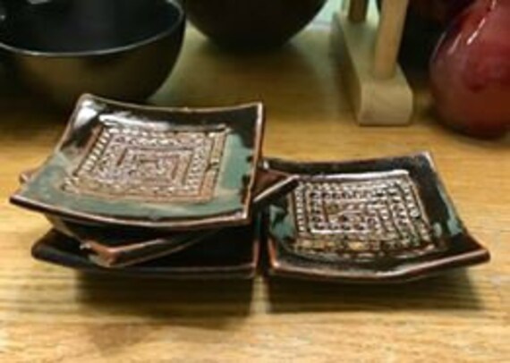 Set of 4 Small Ceramic Plates in Rich Temoku with Greek Key Pattern