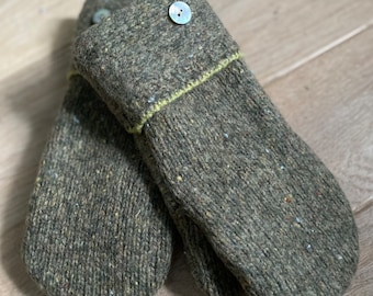 Felted Recycled Sweater Mittens/Green/Women’s Size Small/Tan Polar Fleece Lining/Shell Buttons/Ready To Ship