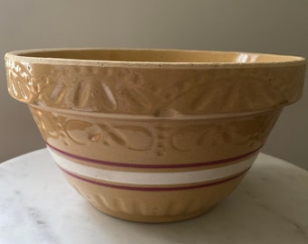 Antique Yellow Bowl/RRP Roseville Ohio/Ready To Ship