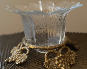 Vintage Brass Grape and Grape Leaves Vase Holder/Flower Shaped Glass Vase/Ready To Ship