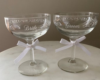 Hallmark Wedding Collection Toasting Set/Vintage/Ready to Ship