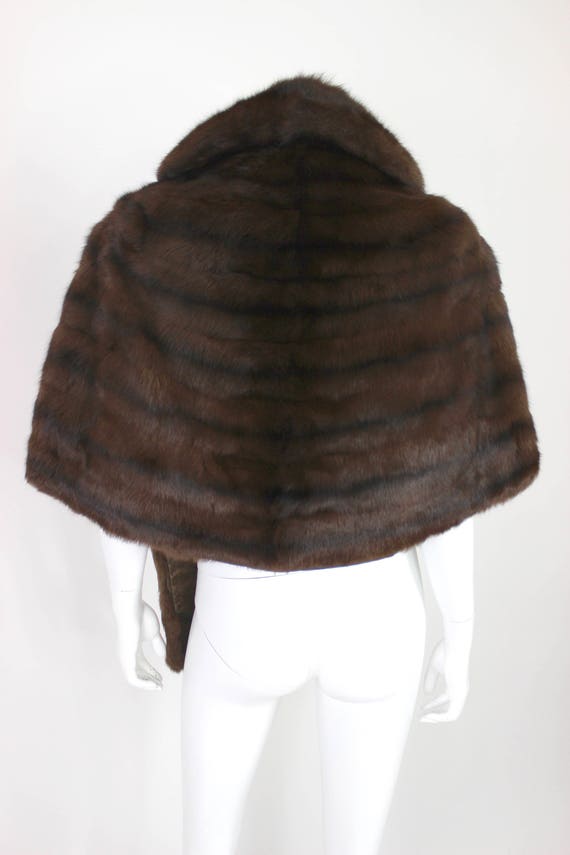 Vintage Brown Fur Stole Medium Length Snap Closure - image 5