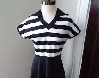 Vintage Sleeveless Black and White Striped Dress