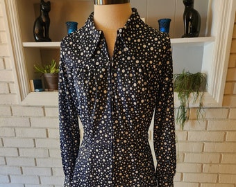 Abito vintage a maniche lunghe a pois blu e bianchi