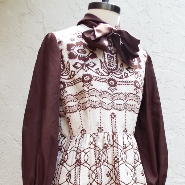 Vintage Langarm Kleid von Oscar de La Renta