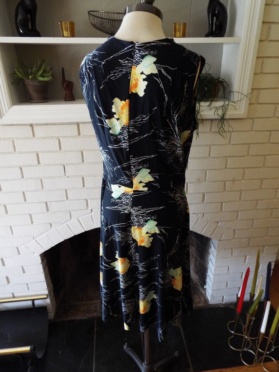 Vintage Sleeveless Black Floral Dress - image 3