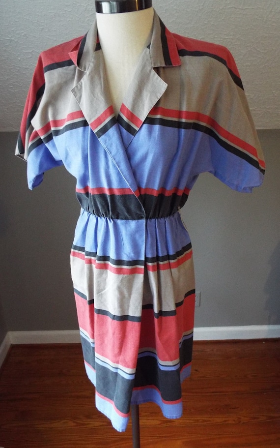 Sporty Vintage Short Sleeve Striped Dress