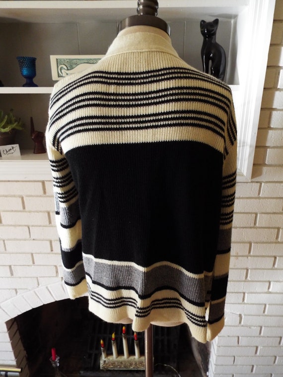 Vintage Long Sleeve 8 Bit Figure Cardigan Sweater - image 3