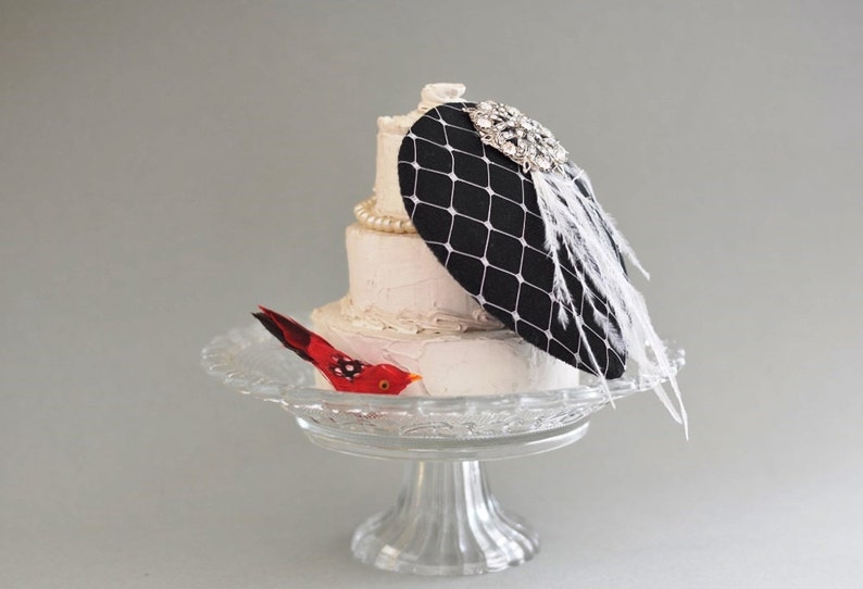 Black Teardrop Wedding Hat birdcage veil fascinator Bridal Hat Birdcage veiling feather hat fascinator rhinestone Embellishment wedding