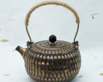 EngiCrafts | Rust-Glazed Ceramic Teapot 450ml 15oz with Hammer-Pattern & Metal Top Handle