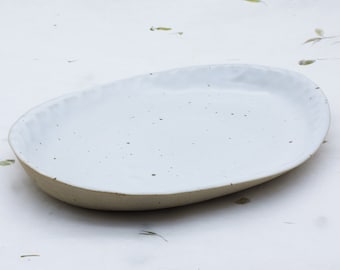 EngiCrafts | White Half-Glazed Pinched Ceramic Stoneware Plate Dish 25.5cm 10inch