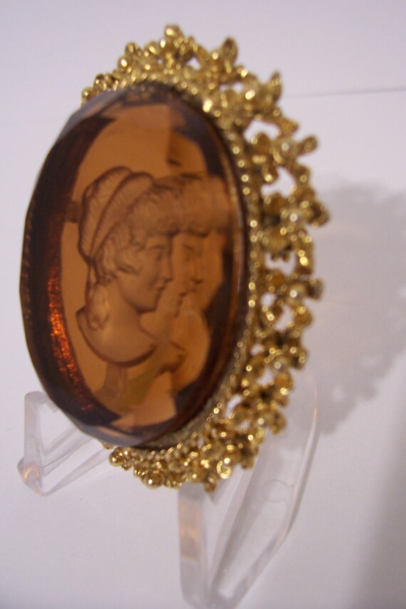Vintage Amber Glass Brooch Intaglio Cameo Portrai… - image 4
