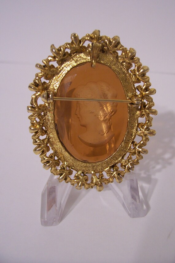 Vintage Amber Glass Brooch Intaglio Cameo Portrai… - image 5